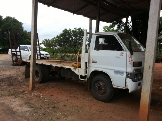 ขาย 6ล้อ isuzu 85 แรงม้า ต่อหางปลา ทะเบียนเต็ม