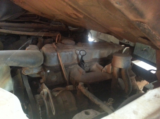 ขาย 6ล้อ isuzu 85 แรงม้า ต่อหางปลา ทะเบียนเต็ม