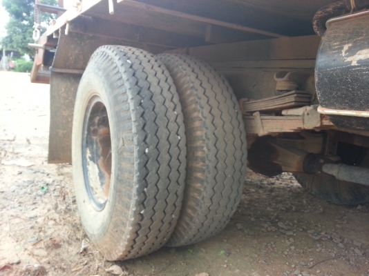 ขาย 6ล้อ isuzu 85 แรงม้า ต่อหางปลา ทะเบียนเต็ม