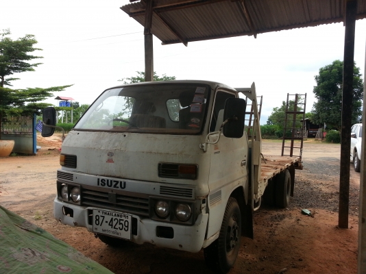 ขาย 6ล้อ isuzu 85 แรงม้า ต่อหางปลา ทะเบียนเต็ม