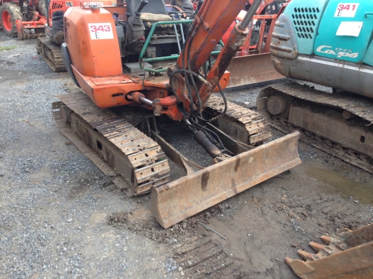 รถขุด HITACHI EX30 เก่าไทย เครื่อง IZUSU