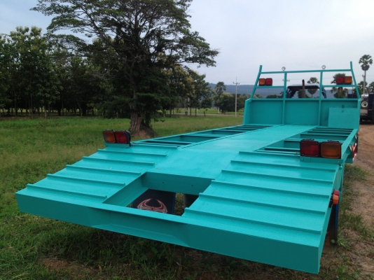 ขายรถบรรทุก10ล้อ 2 เพลา เทเลอร์ท้ายเป็ด  ปี 36