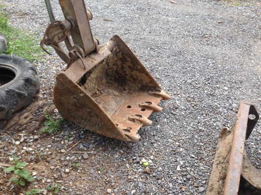 KOMATSU PC20-6  เก่าไทย ขายตามสภาพนะครับ