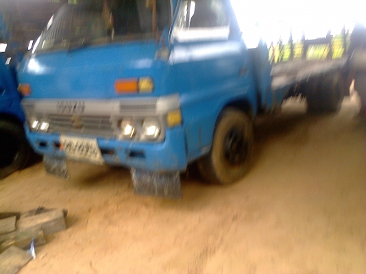 หกล้อ อีซูซุ TLเครือง100ฝาดำ เทนเลอร์บรรทุกแบ็คโฮ CP60กับรถเกียว...ทะเบียนโอน.... แยกขายชุดเทนเลอร์ห้างพับไฮโรลิก..48,000บ