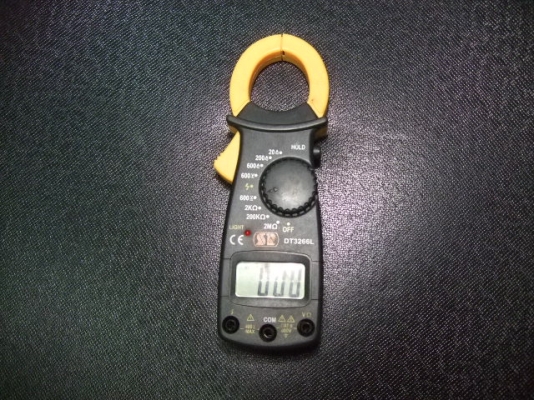 คลิปแอมป์