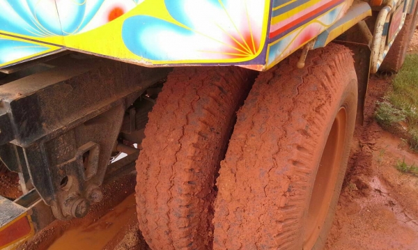 HINO 344  ขายดาวน์  950,000 บาทค่ะ ขายสดก็ขายค่ะราคาต่อรองได้คะ