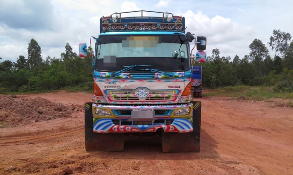 HINO 344  ขายดาวน์  950,000 บาทค่ะ ขายสดก็ขายค่ะราคาต่อรองได้คะ