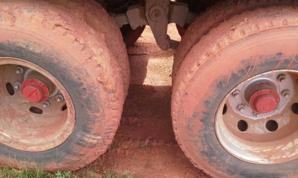 HINO 344  ขายดาวน์  950,000 บาทค่ะ ขายสดก็ขายค่ะราคาต่อรองได้คะ