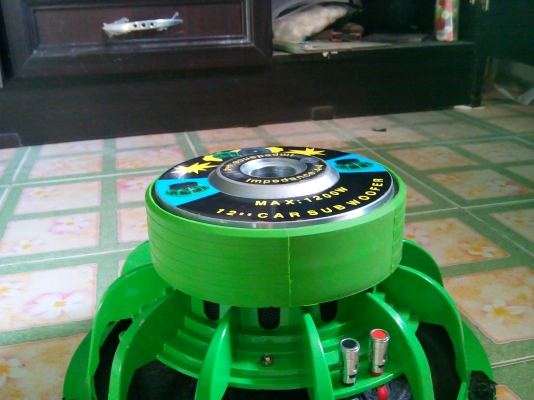 ขายซับโม 12นิ้ว โครงหล่อแม่เหล็ก 156x20x2 ว้อย 3นิ้ว ราคา 2500บ.