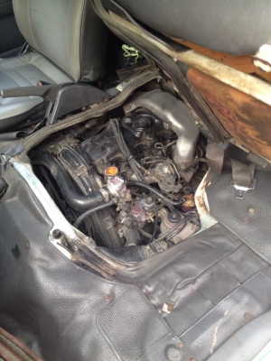 ขายรถตู้หัวจรวดหลังคาเตี้ย