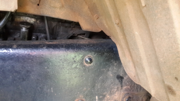 ขายด่วนสิบล้อสองเพลา เทรนเลอร์บรรทุกแบ็คโฮ200-320สบายราคาไม่แพงโทร0843923995