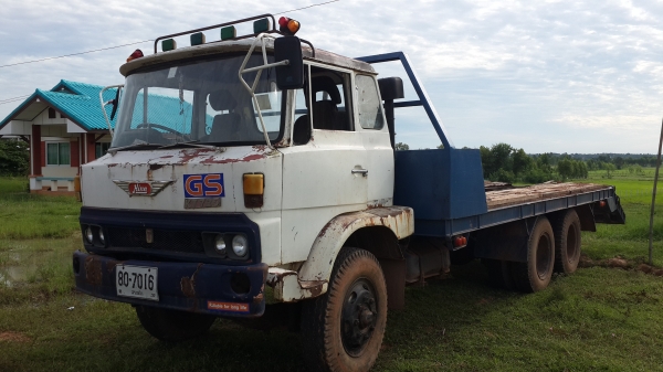 ขายด่วนสิบล้อสองเพลา เทรนเลอร์บรรทุกแบ็คโฮ200-320สบายราคาไม่แพงโทร0843923995