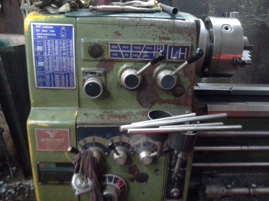 เครืองกลึง 7 ฟุต ชิงเหอ 400x1100 เกียร์บล็อค 4 เพลาเด้ง พร้อมมีเบรค กลึงเกลียวนิ้วและเกลียวมิลไม่ต้องเปลี่ยนเฟือง สภาพดีเยี่ยม 90\% พร้อมใช้งาน เครืองกลึง 7 ฟุต ชิงเหอ 400x1100 เกียร์บล็อค 4 เพลาเด้ง พร้อมมีเบรค กลึงเกลียวนิ้วและเกลียวมิลไม่ต้องเปลี่ยนเฟือง สภาพดีเยี่ยม 90\% พร้อมใช้งาน