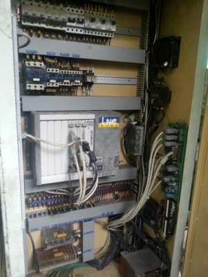 ขายเครื่อง cnc milling machine ขนาดโต๊ะใหญ่ 600*900 มม. ติดต่อ 0898135855