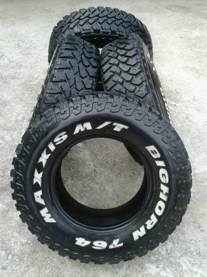 ขายครับ 9,800ยางMud MAXXIS 764 ขนาด245/75R16สวยๆครับ