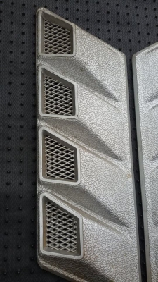 +++ ขายช่องลมฝากระโปรงแต่งแนวๆ Retro+++