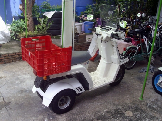 **** ขายสามล้อ Honda Gyro มือสองญี่ปุ่น ****