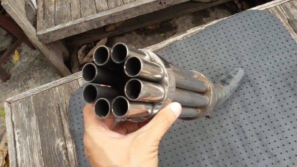 ขายท่อปืนกล3,300/ ไฟหน้า800