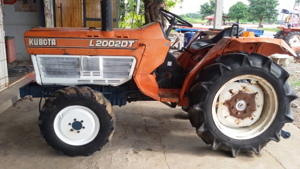 ขายคูโบต้า 2000bt  2เพลาสภาพพร้อมใช่ครับระบบใช่งานได้ดี เดิมมากครับ