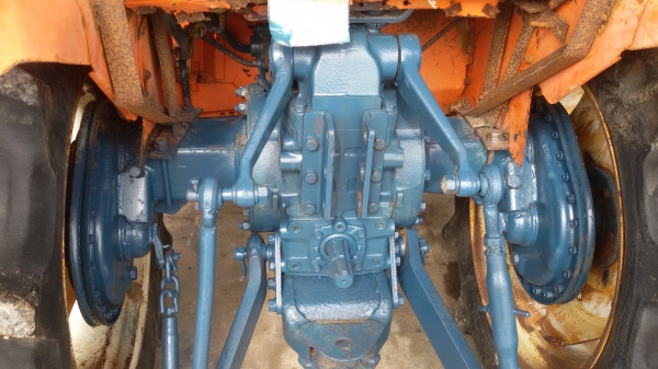 ขายคูโบต้า 2000bt  2เพลาสภาพพร้อมใช่ครับระบบใช่งานได้ดี เดิมมากครับ