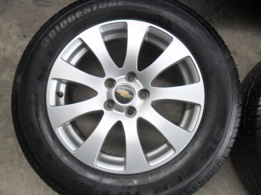 ล้อแม็ก 17นิ้ว 5รู114 เชฟ พร้อมยาง 225/65R17ปี10 สวยๆ 4 ล้อ ราคา 6900 บาท