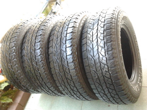 Yokohama AT-S 235/70/15 ปี10 สวยๆ สภาพดี 1ชุด