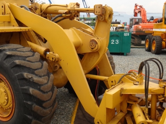 รถตัก CAT 936 นำเข้าจาก ญี่ปุ่น แท้ๆ 1000\% สวยมาก เป็นรถดันหิมะ ใช้น้อยมากครับ ขายถูก 090-986-2521