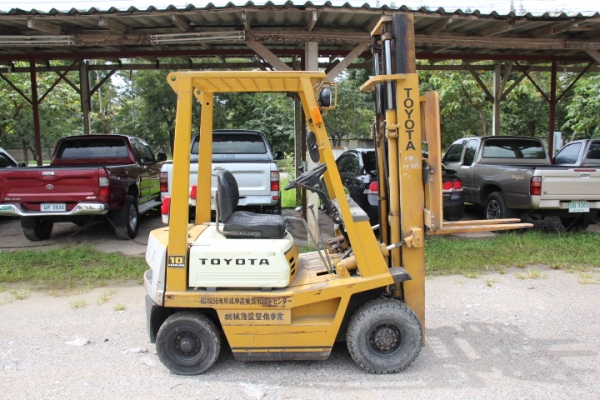 toyota โฟคลิฟท์ ยกได้ 1ตัน สวยๆๆ