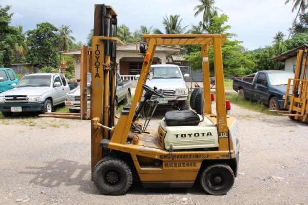 toyota โฟคลิฟท์ ยกได้ 1ตัน สวยๆๆ