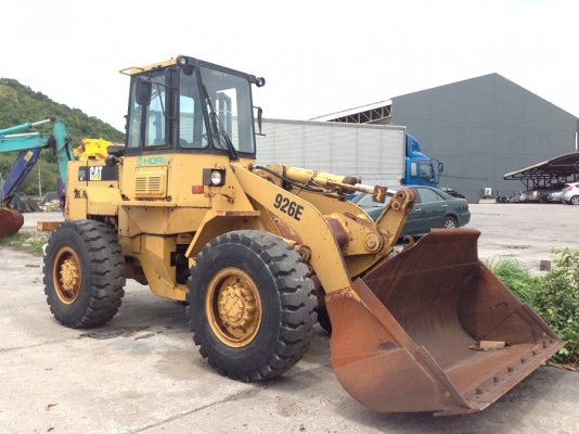 รถตัก CAT 926E นำเข้าจาก ญี่ปุ่น แท้ๆ 1000\% สวยๆ ขายถูกๆ 090-986-2521