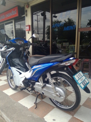 Honda Wave 110 i สีน้ำเงิน ขาว รถสวย ขับดีมากๆ ประหยัดน้ำมัน Honda Wave 110 i สีน้ำเงิน ขาว รถสวย ขับดีมากๆ ประหยัดน้ำมัน