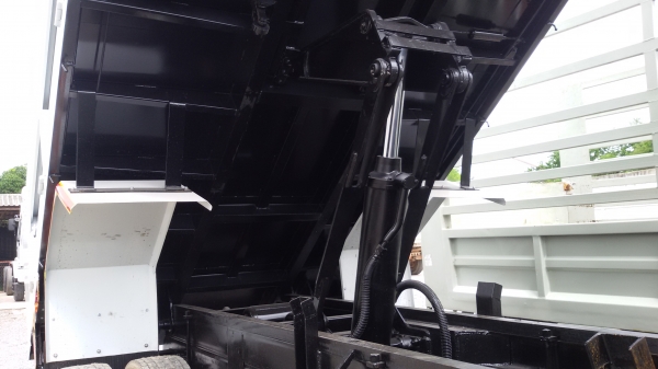 ขาย 6 ล้อดั๊ม อีซูซุ ขาย 6 ล้อดั๊ม อีซูซุ