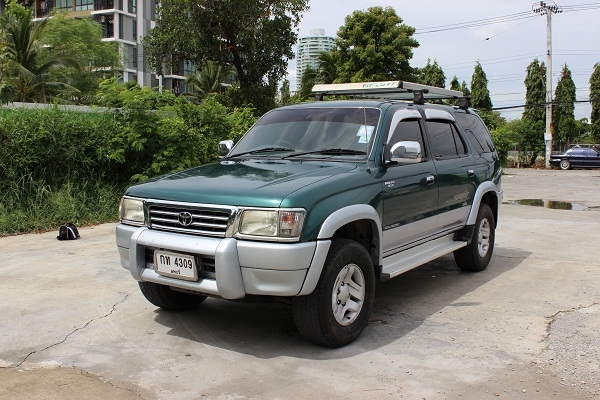 รถสวย สภาพดี 4WD ราคาสัมผัสได้ รถสวย สภาพดี 4WD ราคาสัมผัสได้