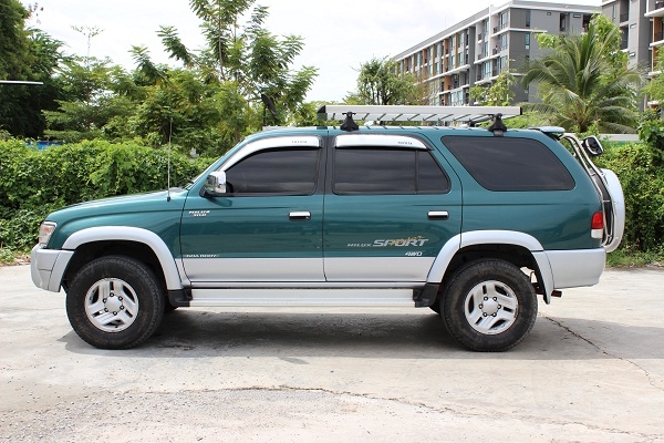รถสวย สภาพดี 4WD ราคาสัมผัสได้ รถสวย สภาพดี 4WD ราคาสัมผัสได้