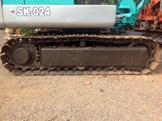 ขายรถแบ็คโฮKOBELCO SK024รถเก่านอกสภาพพร้อมใช้งานขนาดPC25เครื่องดีปั๊มดีมีเอกสาร(มีVDOชม)ติดต่อ085-5632278ภานุกูล