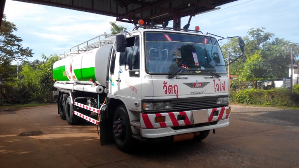 ขายรถบรรทุกน้ำมัน HINO 195แรงม้า บรรจุ 16000ลิตร