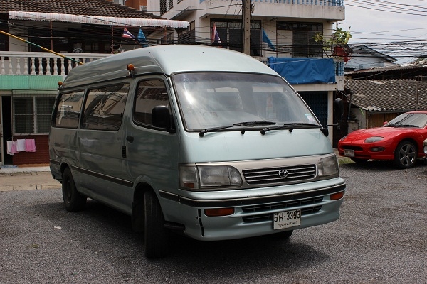 รถมือเดียว ไม่มีชนหนัก 2.8 ดีเซล รถมือเดียว ไม่มีชนหนัก 2.8 ดีเซล