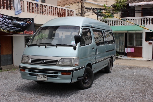 รถมือเดียว ไม่มีชนหนัก 2.8 ดีเซล