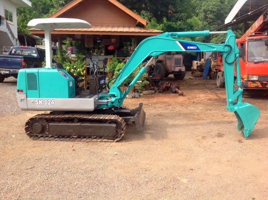 ขายรถแบ็คโฮKOBELCO SK024รถเก่านอกสภาพพร้อมใช้งานขนาดPC25เครื่องดีปั๊มดีมีเอกสาร(มีVDOชม)ติดต่อ085-5632278ภานุกูล ขายรถแบ็คโฮKOBELCO SK024รถเก่านอกสภาพพร้อมใช้งานขนาดPC25เครื่องดีปั๊มดีมีเอกสาร(มีVDOชม)ติดต่อ085-5632278ภานุกูล