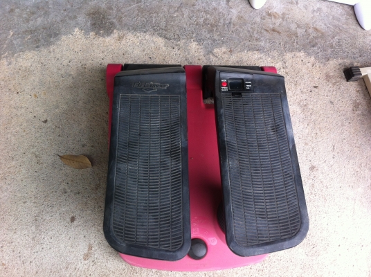 เครื่องออกกำลังการแบบเท้าเหยียบแบบมีเบาะอากาศ(Air Climber) ยื่นเหยียบไป-มาเหมือนเดินไปมา เครื่องออกกำลังการแบบเท้าเหยียบแบบมีเบาะอากาศ(Air Climber) ยื่นเหยียบไป-มาเหมือนเดินไปมา