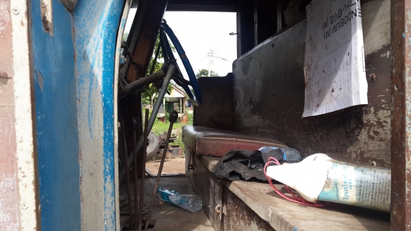 ขายด่วน 6 ล้อหัวยาวดั๊ม ยิงหน้าสโลว์อินเตอร์ 4สปีด ช่วงล่างฟูโซ่ ขายด่วน 6 ล้อหัวยาวดั๊ม ยิงหน้าสโลว์อินเตอร์ 4สปีด ช่วงล่างฟูโซ่