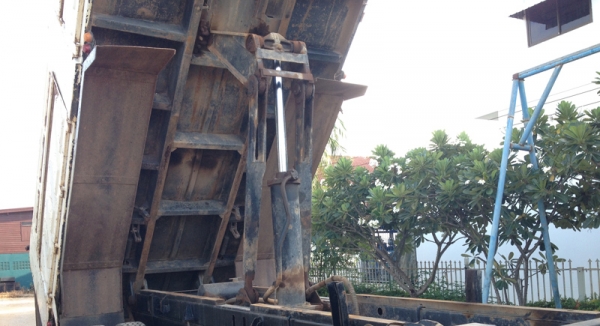 ฝากขายไอ้หลงเทอร์โบ TF 7461 ดัพม์สามมิตร เครื่องเดิม เกียร์เดิม อยู่สุโขทัย ฝากขายไอ้หลงเทอร์โบ TF 7461 ดัพม์สามมิตร เครื่องเดิม เกียร์เดิม อยู่สุโขทัย