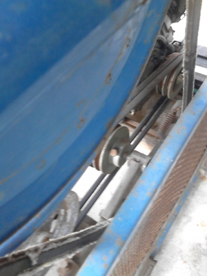 เครื่องสูบฉีด ปั๊มน้ำแรง สตาร์ทน้ำมัน ( เครื่องMITSUBISHI+ปั๊มน้ำ )  สายยาว ติดต่อ TEL.081-427-3941