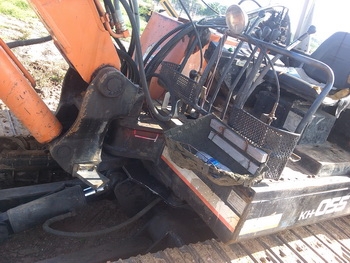 มาแล้วครับ - เรามีรถขุด PC 55 KUBOTA: KH 055 เครื่องดีเซล 6 สูบ พร้อมลายหัวเจาะ มาให้ชมและลองแล้วครับ ที่พระราม 2 กม 81 มาแล้วครับ - เรามีรถขุด PC 55 KUBOTA: KH 055 เครื่องดีเซล 6 สูบ พร้อมลายหัวเจาะ มาให้ชมและลองแล้วครับ ที่พระราม 2 กม 81
