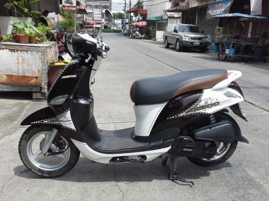 หลุดอีกแล้ว รถแจ่มๆ Filano ปี 56 สวยมาก วิ่ง 3,000 กม.เหมือนมือ1 ล้อแม็ค เครื่องเยี่ยม มีสำเนาหน้าเล่ม สำเนาบัตรเจ้าของ เอกสารรับจำนำถูกต้อง  แต่โอนไม่ได้ ราคาเท่าไหร่ เสนอมา