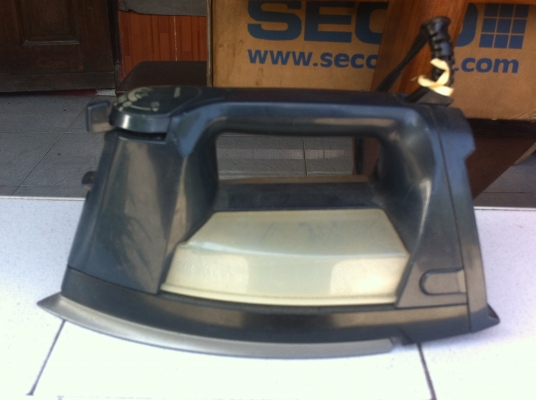 มาก่อนเลือกก่อน เตารีดไอน้ำหลายยี่ห้อ Nation,TOSHIBA,HITASHI เคลื่อบให้ลื่นขึ้นและป้องกันการไฟม้ติดเสื้อผ้า มาก่อนเลือกก่อน เตารีดไอน้ำหลายยี่ห้อ Nation,TOSHIBA,HITASHI เคลื่อบให้ลื่นขึ้นและป้องกันการไฟม้ติดเสื้อผ้า