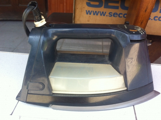 มาก่อนเลือกก่อน เตารีดไอน้ำหลายยี่ห้อ Nation,TOSHIBA,HITASHI เคลื่อบให้ลื่นขึ้นและป้องกันการไฟม้ติดเสื้อผ้า มาก่อนเลือกก่อน เตารีดไอน้ำหลายยี่ห้อ Nation,TOSHIBA,HITASHI เคลื่อบให้ลื่นขึ้นและป้องกันการไฟม้ติดเสื้อผ้า