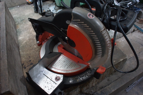 แท่นตัดองศา PUMPKIN