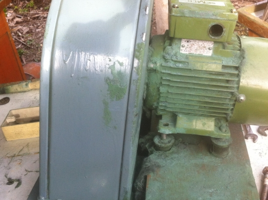 ชุดมอเตอร์SEMCO ดูด-เป่า ลมขนาด 1 แรงม้า ของเยรมัน ใช้ไฟ 3 เฟส 220/380 V.รอบการทำงาน  2850 รอบต่อนาที