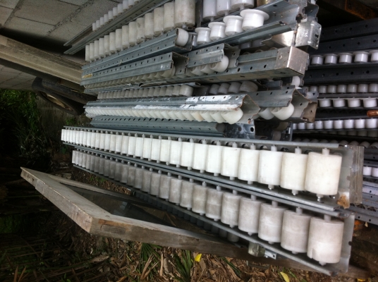 ชุดรางล้อเลื่อน นำไปทำชุดลำเลียงชิ้นงานได้เลย สภาพใหม่มีความยาวหลายแบบขายที่ 100 บาทต่อความยาว 1 ฟุต ชุดรางล้อเลื่อน นำไปทำชุดลำเลียงชิ้นงานได้เลย สภาพใหม่มีความยาวหลายแบบขายที่ 100 บาทต่อความยาว 1 ฟุต